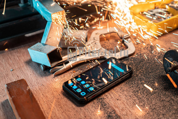 Смартфон Oukitel WP21